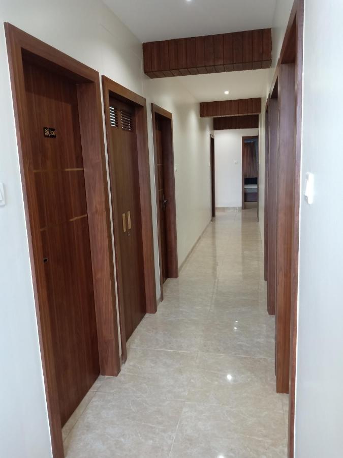 Hotel Suvarnam Residency Ahmednagar Exterior foto