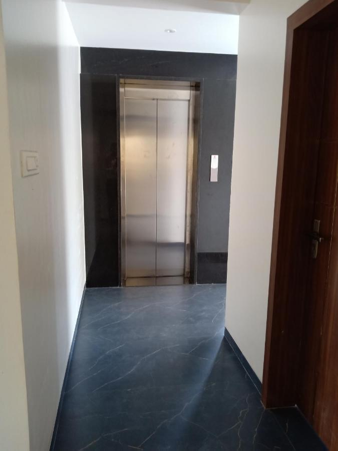 Hotel Suvarnam Residency Ahmednagar Exterior foto