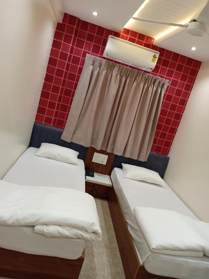 Hotel Suvarnam Residency Ahmednagar Exterior foto